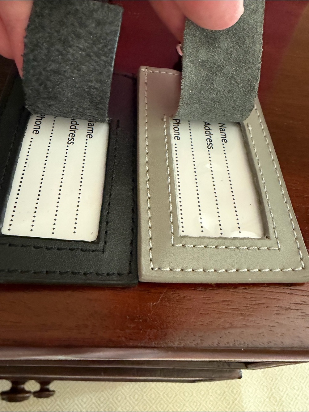 New Swarovski 3 piece bundle 2 luggage tags and gift bag - Picture 6 of 6